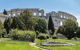 Apartment Olive Garden Near Pula 3 Km From Center And Only 4 Km From The Beach For 4 Persons
